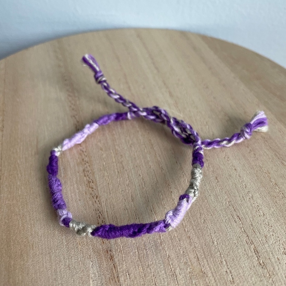 10/$25 Mary Woven Bracelet